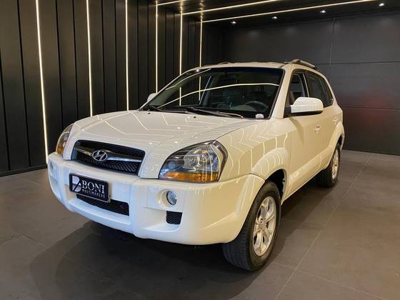 HYUNDAI TUCSON 2.0 MPFI GLS 16V 143CV 2WD FLEX 4P AUTOMÁTICO HYUNDAI TUCSON 2.0 MPFI GLS 16V 143CV 2WD FLEX 4P AUTOMÁTICO